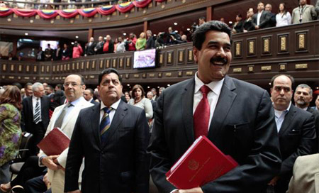 Venezuela: Anuncian aumento de 15% del salario mínimo